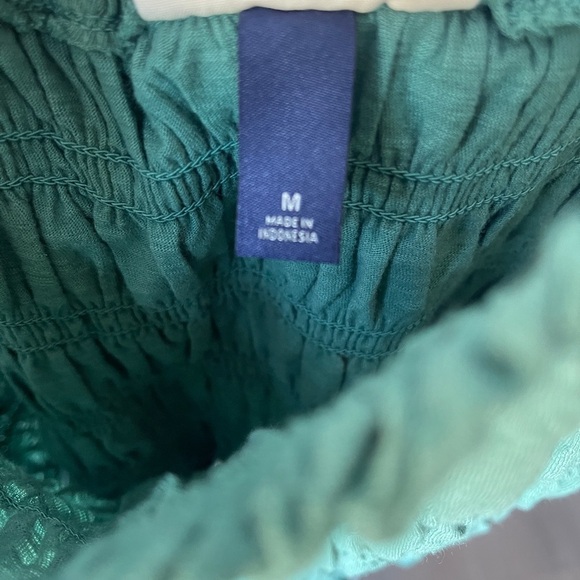 💙 Buy 1 get 1 free💙 Universal Thread Green Smocked Women's Top - Picture 3 of 5